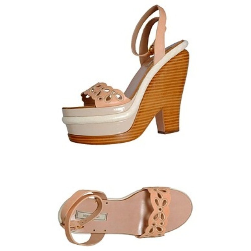 NIB $425 Nina Ricci platform sandals. IT‎ 37.5 (US 6.5) and IT 40 (US 9)